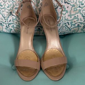 Bandolino Women's Nude Heels